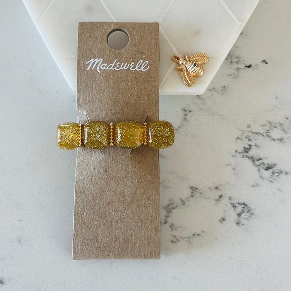 Madewell Chunky Acetate Hair Clip. - Picture 2 of 15